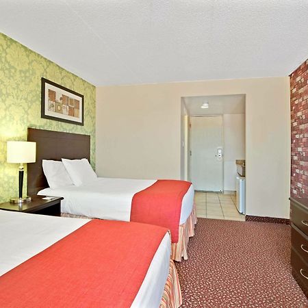 Knights Inn Toronto Scarborough Dış mekan fotoğraf